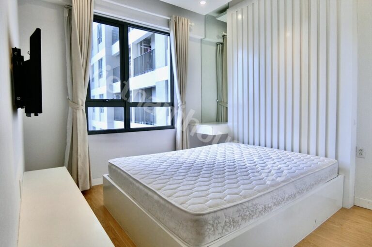 Cho thuê căn hộ 2 phòng ngủ – Tòa T1 Masteri Thảo Điền, tầng trung, view thoáng