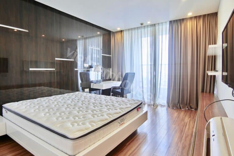 Căn Hộ 2PN Thảo Điền Pearl – Nội Thất Xịn, View Sông Thoáng, Giá Tốt