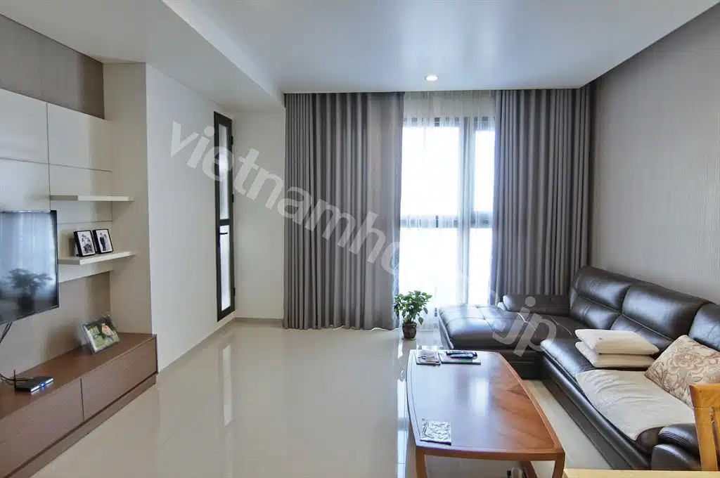 Căn hộ cho thuê Pearl Plaza 2 phòng ngủ view Hàng Xanh full nội thất