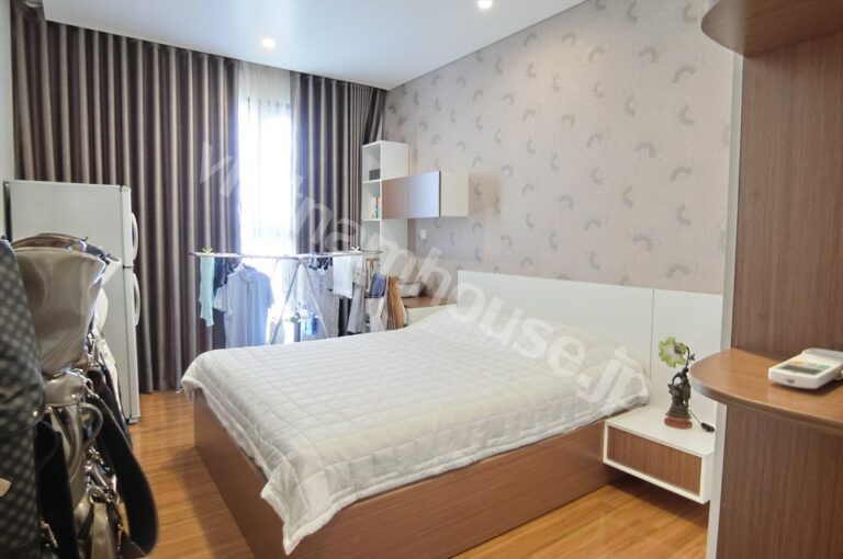 Căn hộ cho thuê Pearl Plaza 2 phòng ngủ view Hàng Xanh full nội thất