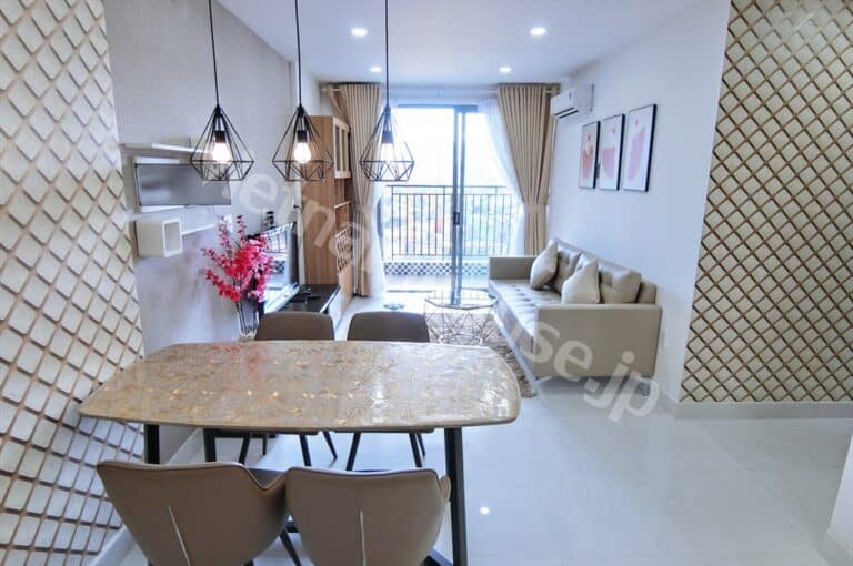 Thuê ngay 2 phong ngủ Wilton Tower view hồ bơi, full nội thất