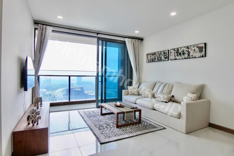 Sunwah Pearl 3PN cho thuê – tầng cao, nội thất gỗ, view sông