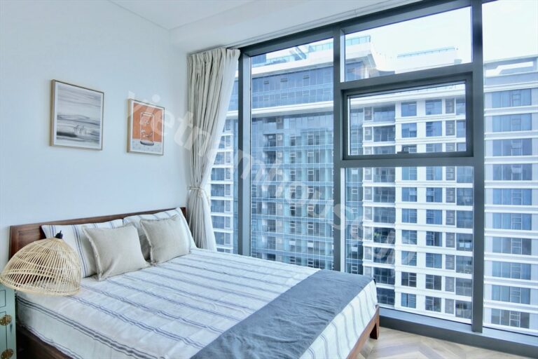Sunwah Pearl 3PN cho thuê – tầng cao, nội thất gỗ, view sông