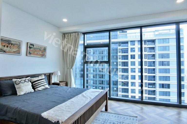 Sunwah Pearl 3PN cho thuê – tầng cao, nội thất gỗ, view sông