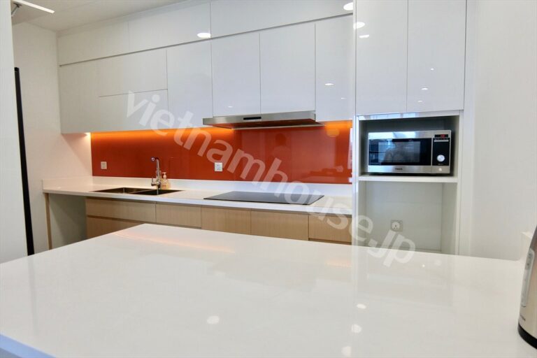 Căn 2 phòng ngủ Sunwah Pearl Tầng 9 – giá siêu tốt cho hợp đồng dài hạn