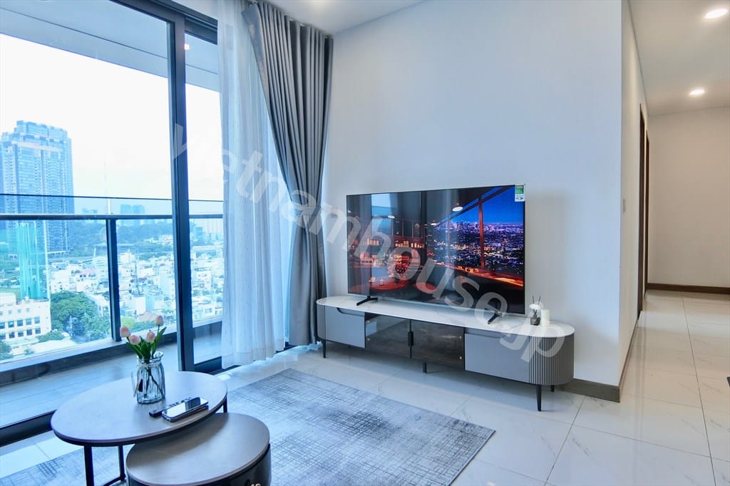 Cho thuê căn hộ 3 phòng ngủ Silver House Sunwah Tầng cao – View sông – Cầu Ba Son