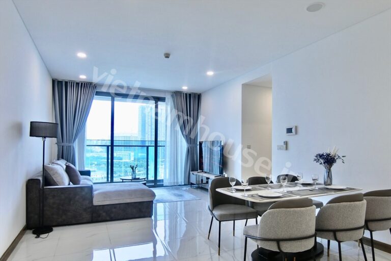 Cho thuê căn hộ 3 phòng ngủ Silver House Sunwah Tầng cao – View sông – Cầu Ba Son