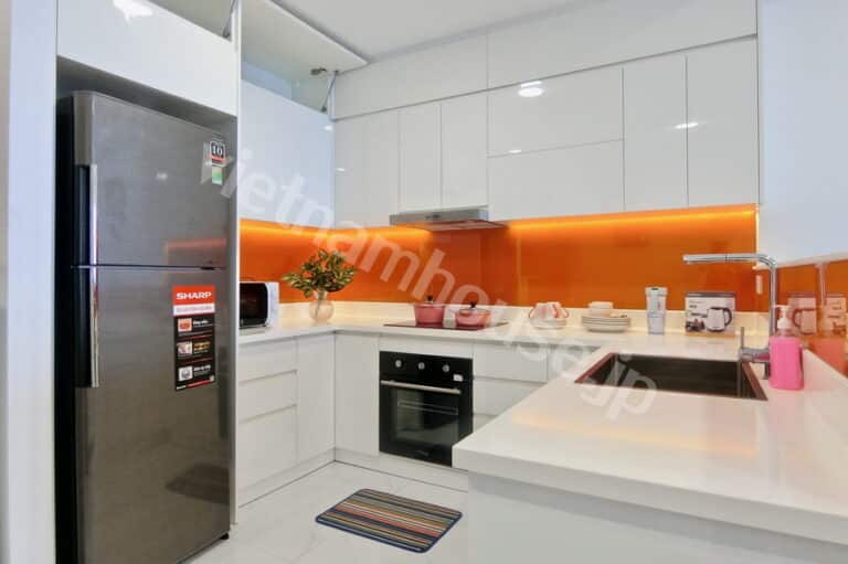Cần cho thuê căn hộ 1 phòng ngủ Sunwah Pearl – lầu cao, view thoáng