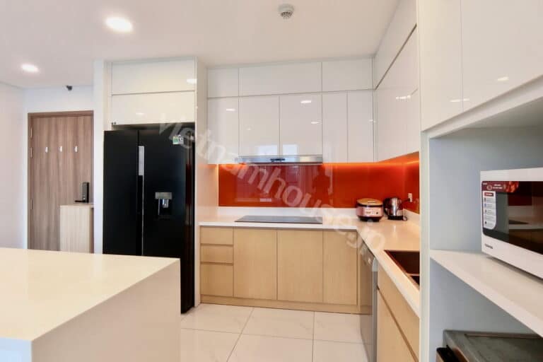 Cho thuê căn hộ Silver House 2 phòng ngủ – View Bitexco, nhà đẹp