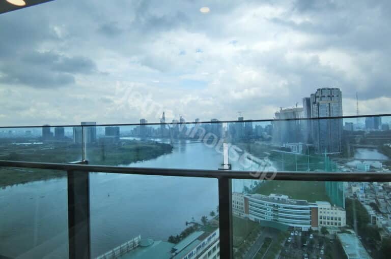 Cho thuê căn hộ Silver House 2 phòng ngủ – View Bitexco, nhà đẹp