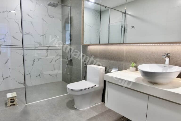 Full nội thất cao cấp – căn 2PN Sunwah Pearl cho thuê giá tốt