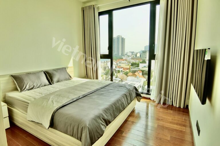 Thuê Căn hộ 2PN D’Edge Thảo Điền view Landmark 81, nội thất cao cấp