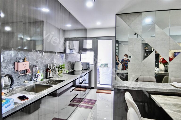 Cho Thuê Căn Hộ 2PN Empire City – Tầng Thấp, Đầy Đủ Nội Thất
