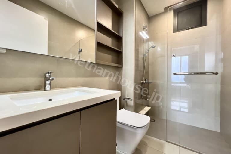 Cho thuê căn hộ 3 phòng ngủ Q2 Thảo Điền – Tầng trung, ban công rộng, view đẹp