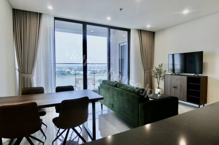 View sông mát mẻ – Căn hộ 2PN Thảo Điền Green cho thuê giá tốt