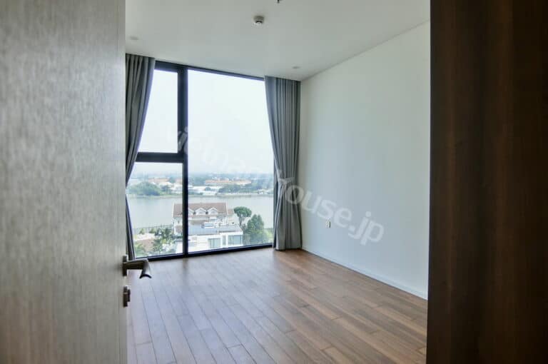 View sông mát mẻ – Căn hộ 2PN Thảo Điền Green cho thuê giá tốt