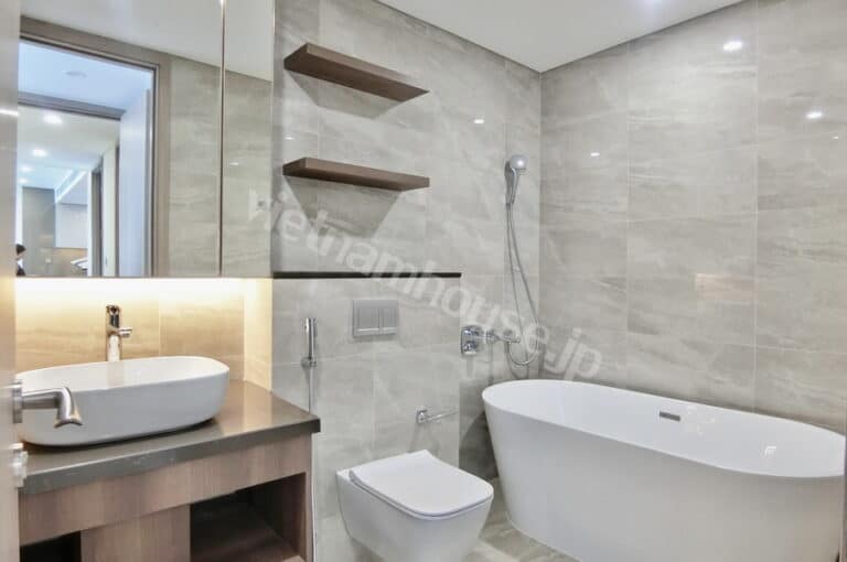 View sông mát mẻ – Căn hộ 2PN Thảo Điền Green cho thuê giá tốt
