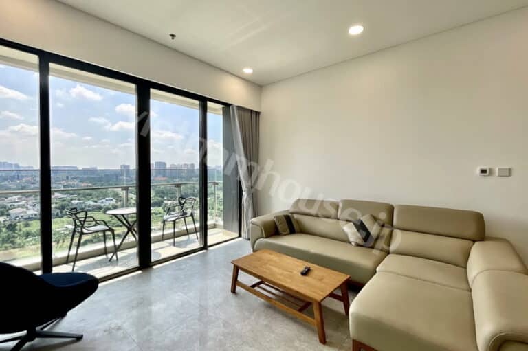 Cho thuê căn hộ 3 phòng ngủ The River – Tầng cao, view sông, nội thất cao cấp