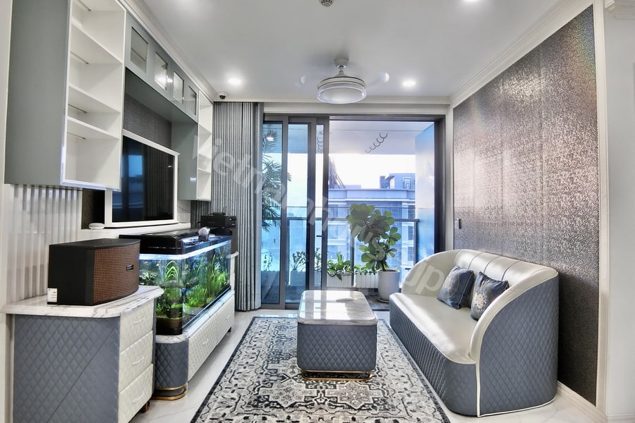 Cho thuê 2PN Sunwah Pearl – nhà mới decor, nội thất hiện đại