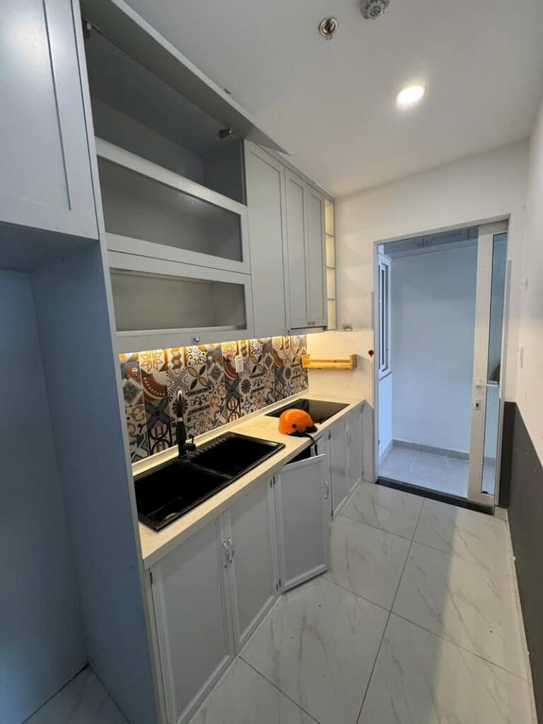 Cho thuê căn hộ 2PN Richmond Nguyễn Xí – Nhà giữ nguyên hiện trạng, view thông thoáng