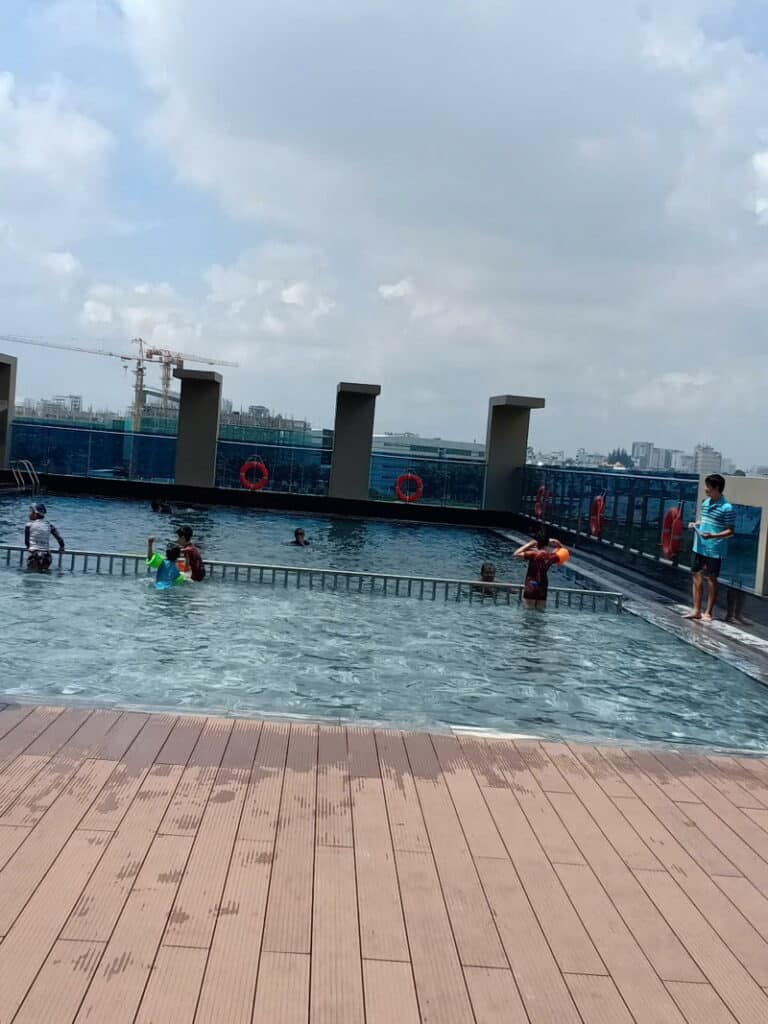 Cho thuê căn hộ 3PN Richmond Nguyễn Xí – Tầng trung, nội thất đầy đủ, nhà đẹp dọn vào ở ngay