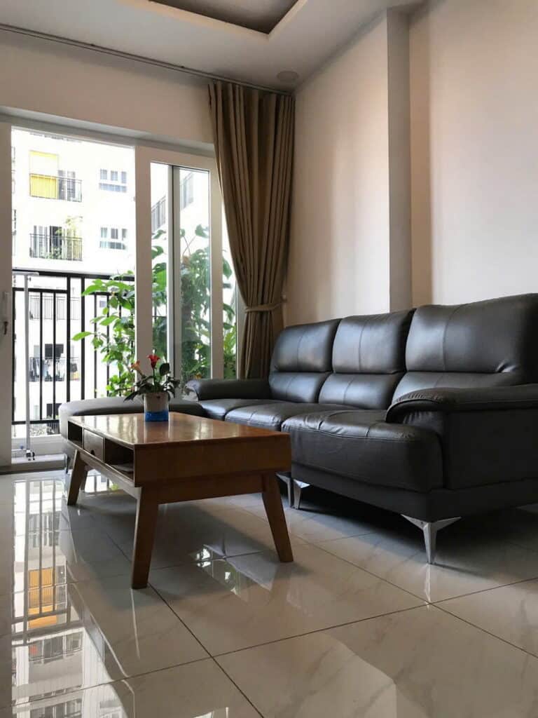 Cho thuê căn hộ 3 phòng ngủ Richmond City – View hồ bơi, nội thất đầy đủ