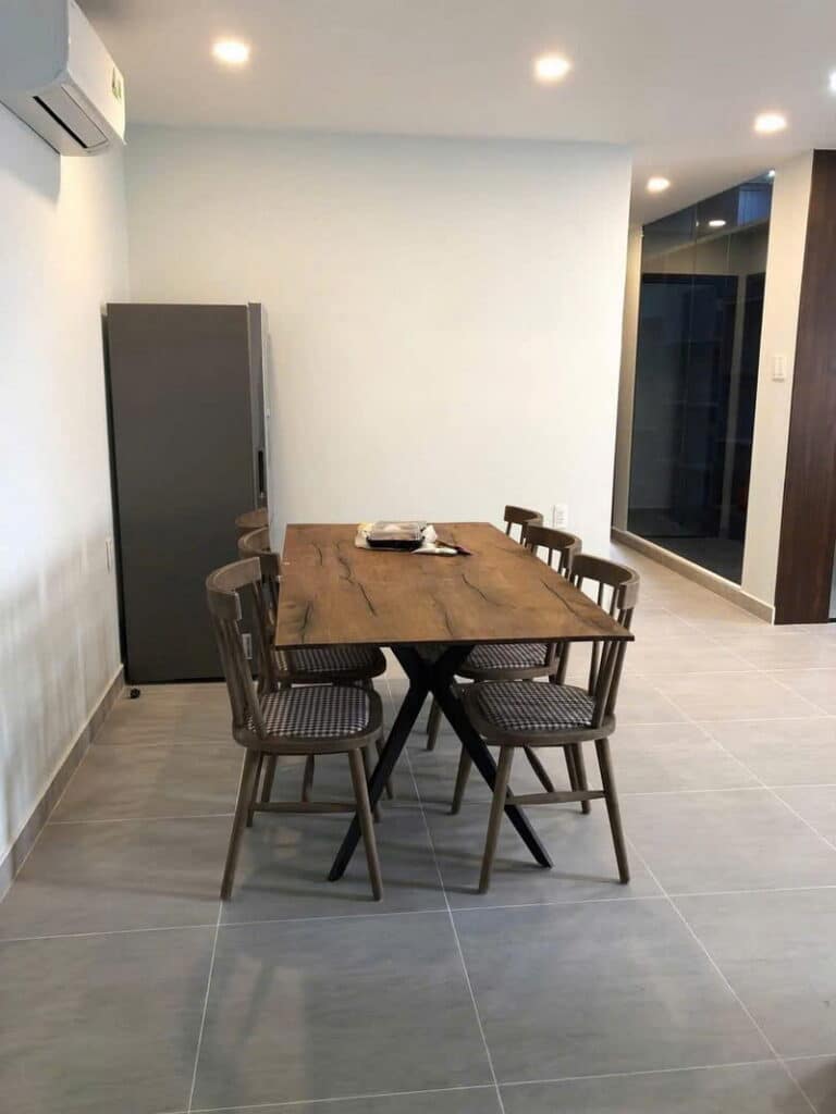 Cho thuê căn hộ Wilton Tower 3 phòng ngủ – Nhà đẹp, view thoáng, nội thất đầy đủ