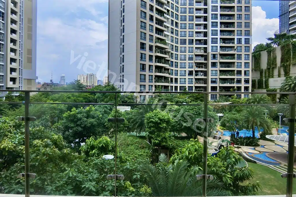 Cho thuê căn hộ 3 phòng ngủ Estella Heights – Tầng thấp, view hồ bơi