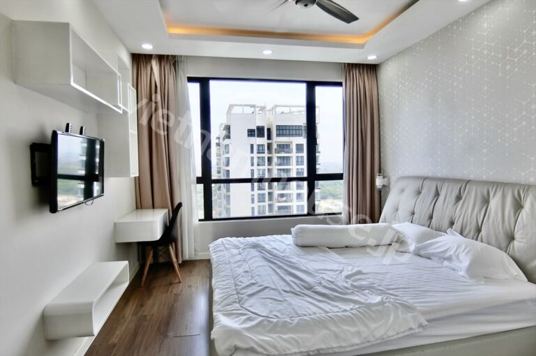 Thuê căn hộ Estella Heights 2PN tầng cao, view không bị chắn