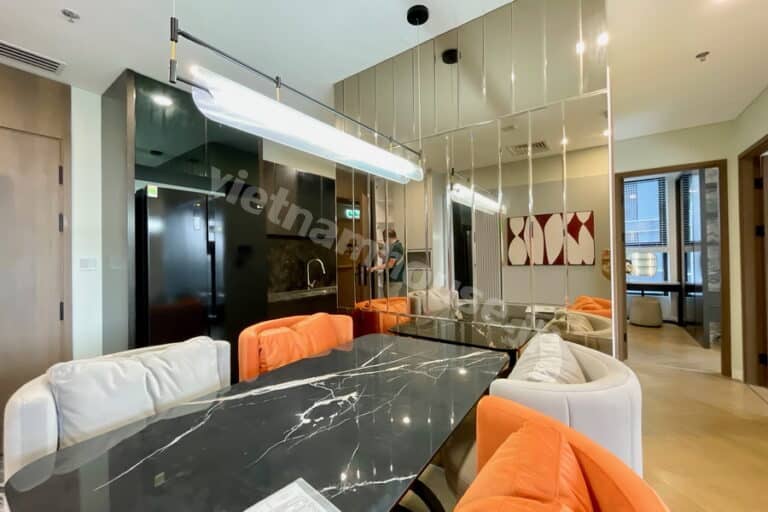 Thuê căn hộ 2PN Lumiere Riverside – Không gian tinh tế, tông beige chủ đạo, nội thất đầy đủ