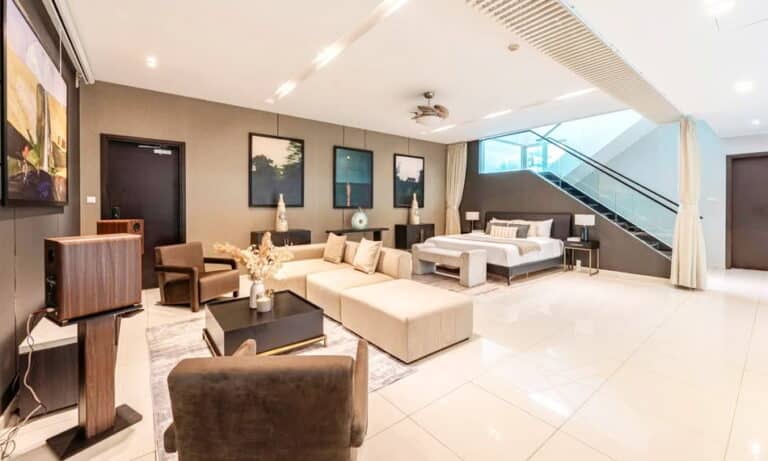 Căn hộ penthouse 6 phòng ngủ The Vista cho thuê view sông nội thất đẹp