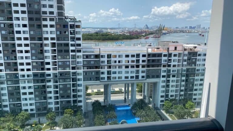 Thuê căn hộ 3 phòng ngủ New City view sông, nội thất đẹp