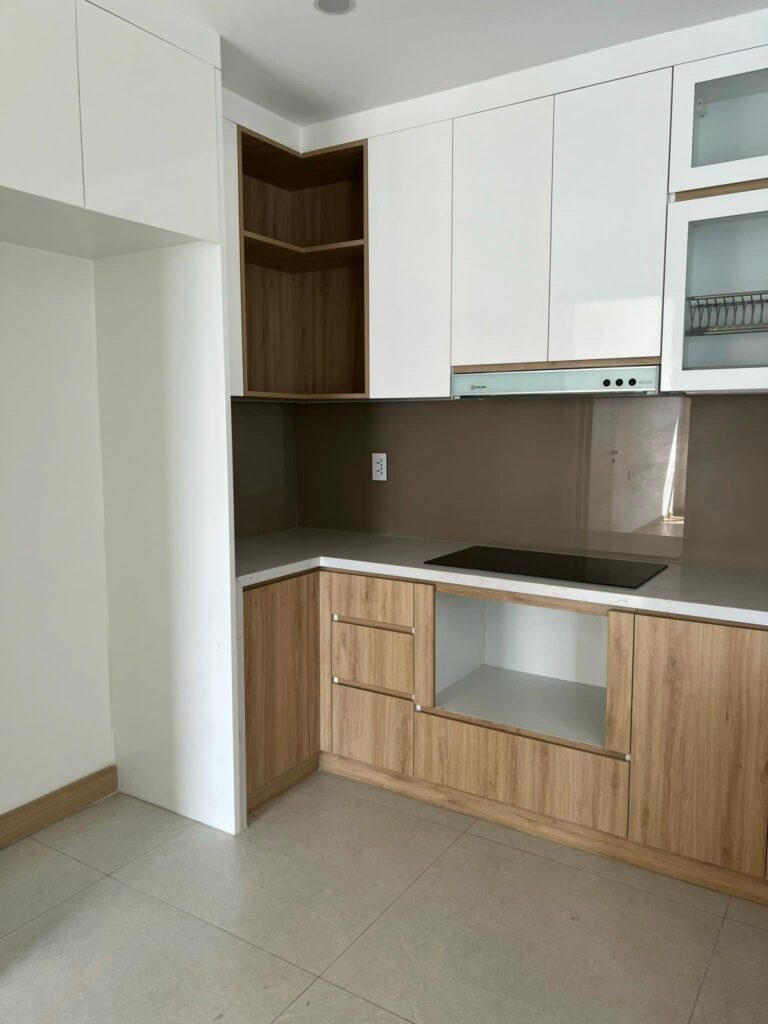 Thuê căn hộ 2 phòng ngủ New City Thủ Thiêm – Nội thất cơ bản, tầng trung