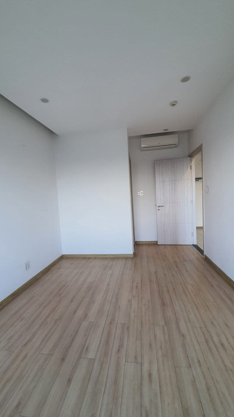 Cho thuê căn hộ New City Thủ Thiêm 3 phòng ngủ – Nội thất cơ bản, view sông
