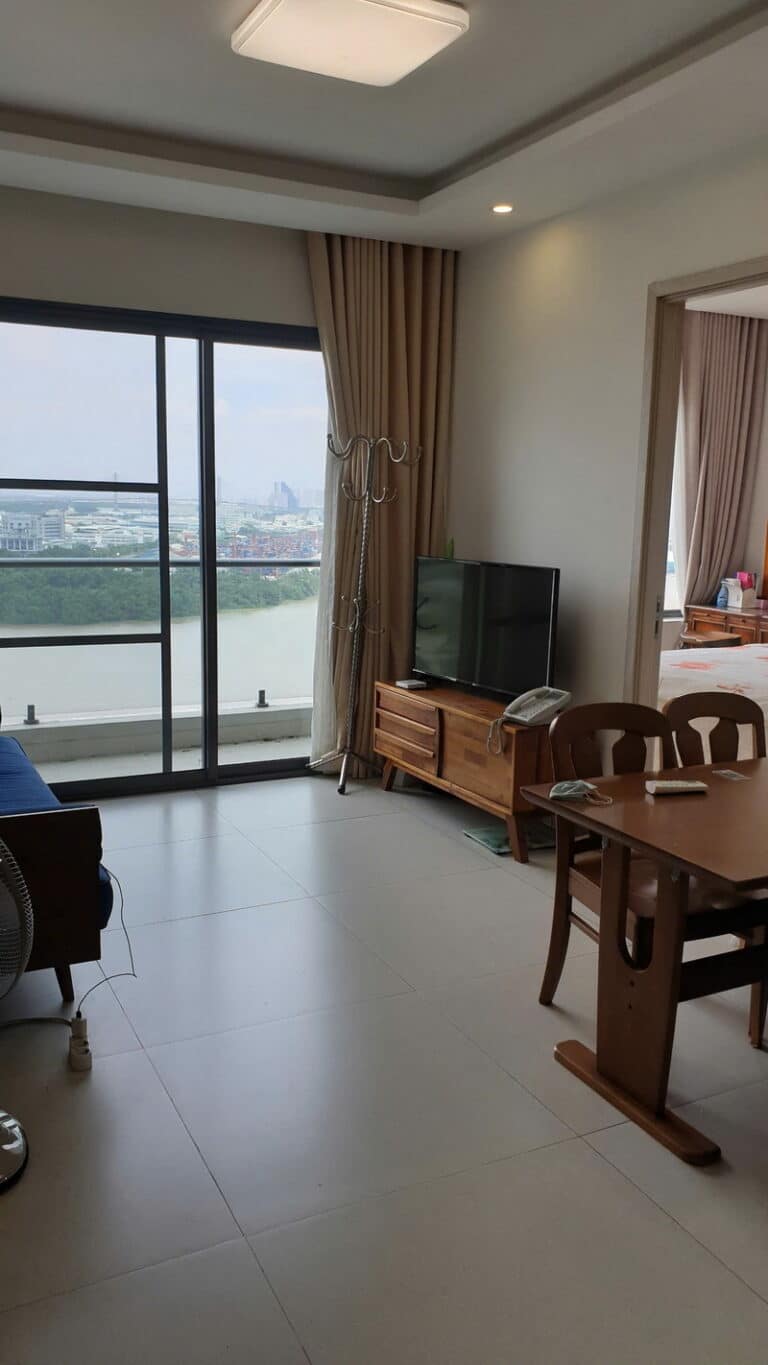 Thuê căn hộ 2 phòng ngủ New City – Tầng cao, view sông thoáng mát