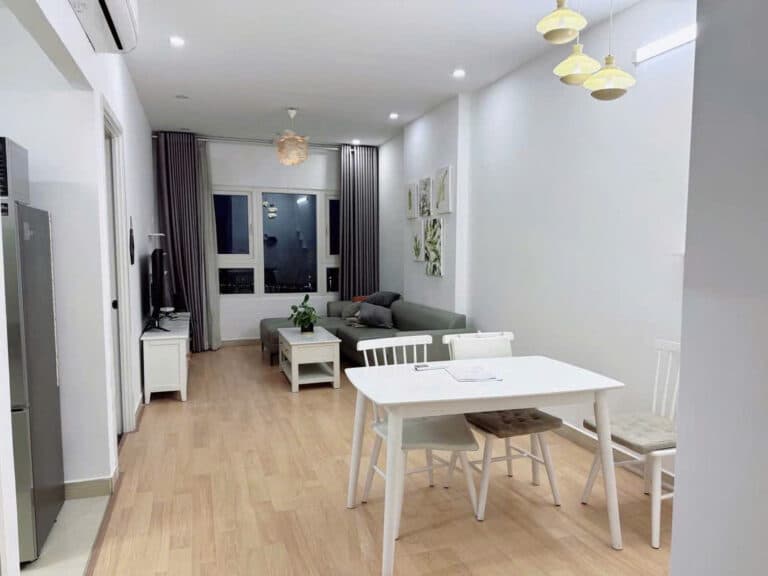 Cho thuê căn hộ Saigonres Plaza 2 phòng ngủ – Tầng cao, view sông thoáng đãng