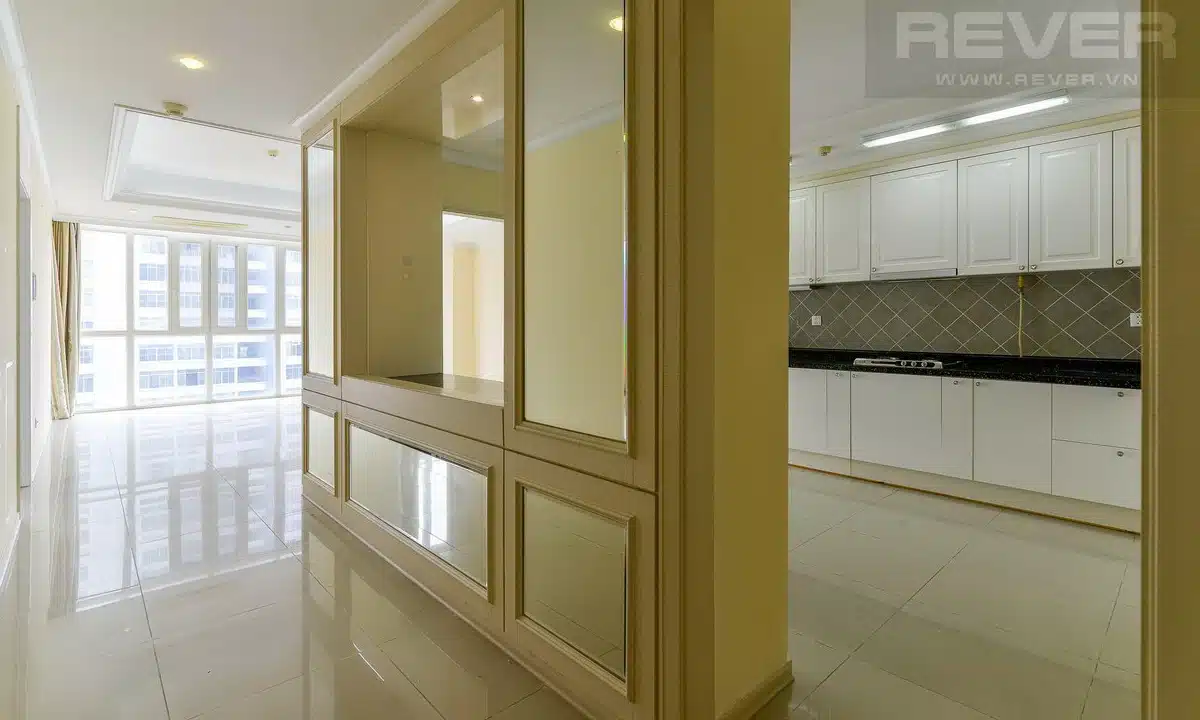 Cần cho thuê căn Imperia An Phú 3 phòng ngủ không nội thất lầu cao view mát