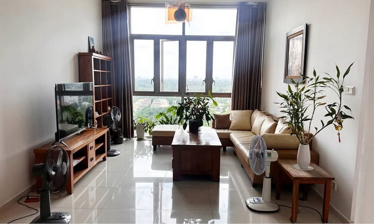 Cho thuê căn hộ The Vista An Phú 2 phòng ngủ view sông nội thất đầy đủ
