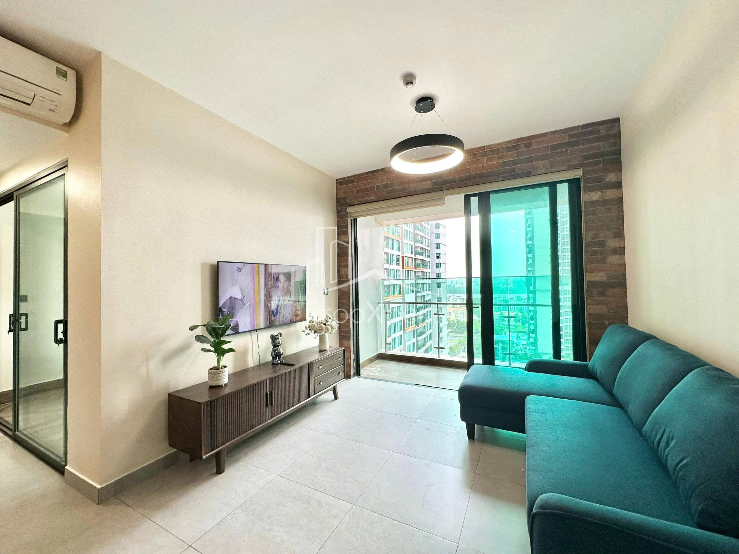 Thuê căn hộ 2PN Feliz En Vista tầng cao, view hồ bơi, nội thất tinh tế