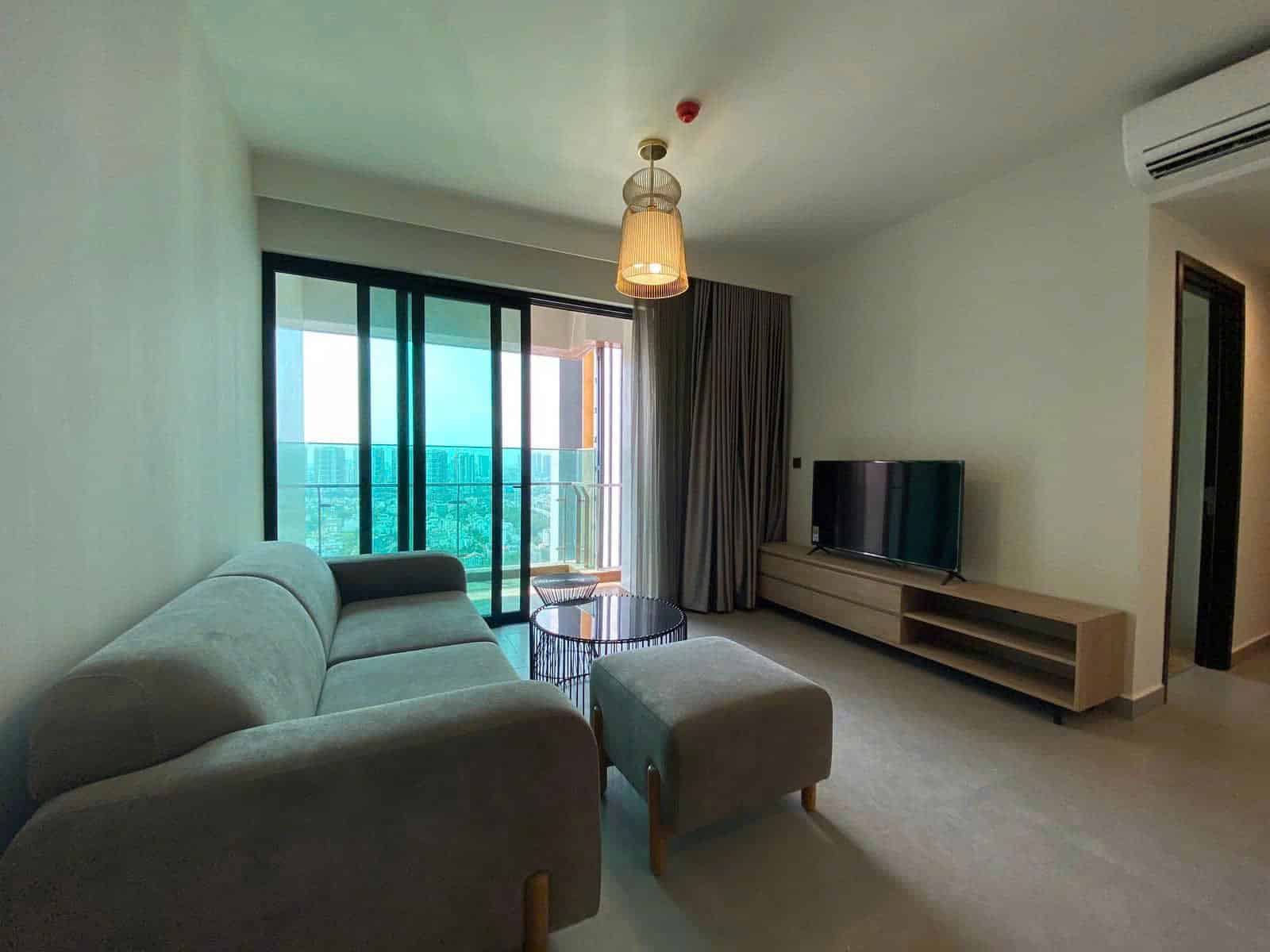 Thuê căn hộ 2PN Feliz En Vista – Tầng trung, full nội thất