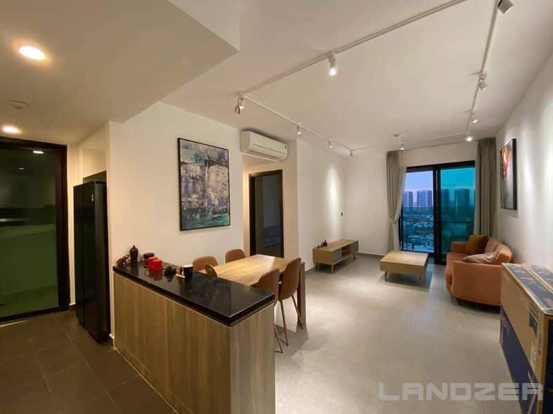 Căn hộ 2 phòng ngủ Feliz En Vista cho thuê tầng cao, view Landmark 81