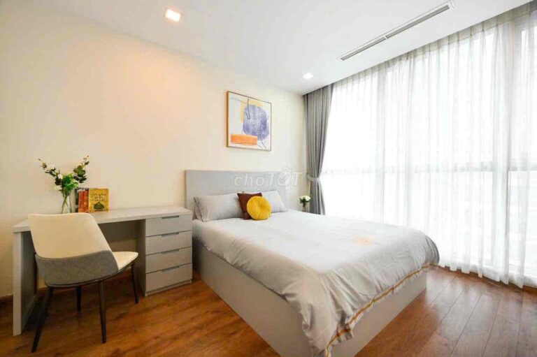 Cho thuê căn hộ 3 phòng ngủ tại One Verandah – Tầng cao, nội thất đầy đủ