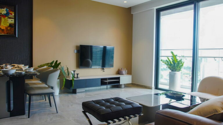 Căn hộ 2PN Lancaster Legacy Nguyễn Trãi cho thuê nội thất sang, tầng cao