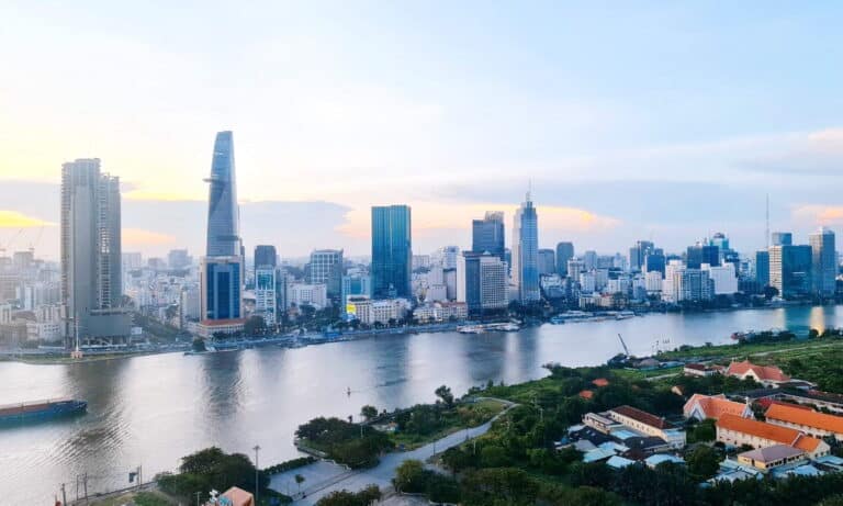 Cho thuê Empire City 1 phòng ngủ lầu cao khu Tilia nội thất cao cấp view Bitexco