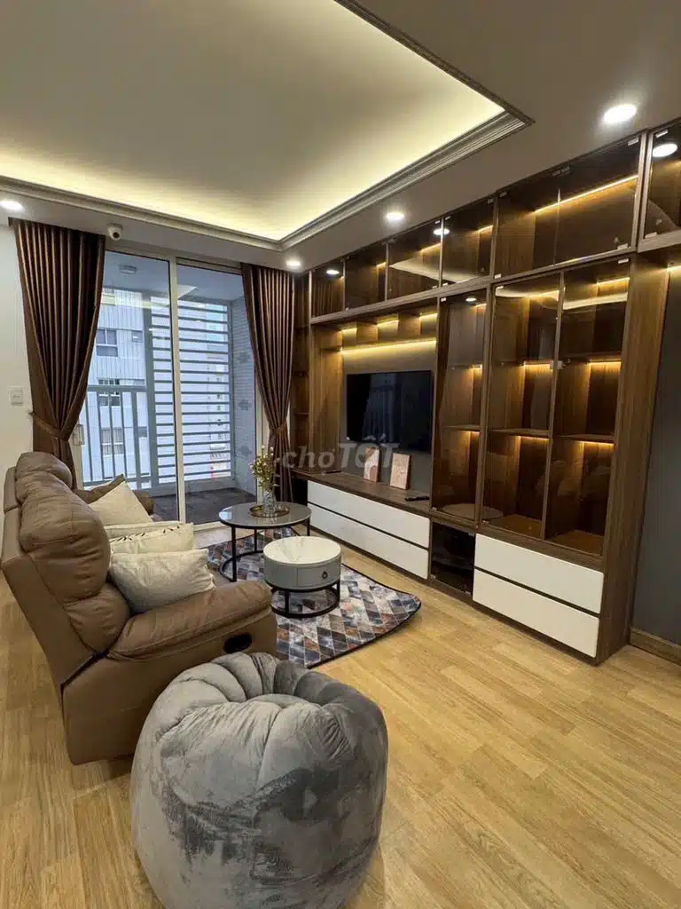 Cho thuê căn hộ 2 phòng ngủ Orchard Garden – View đẹp, nhà Đẹp