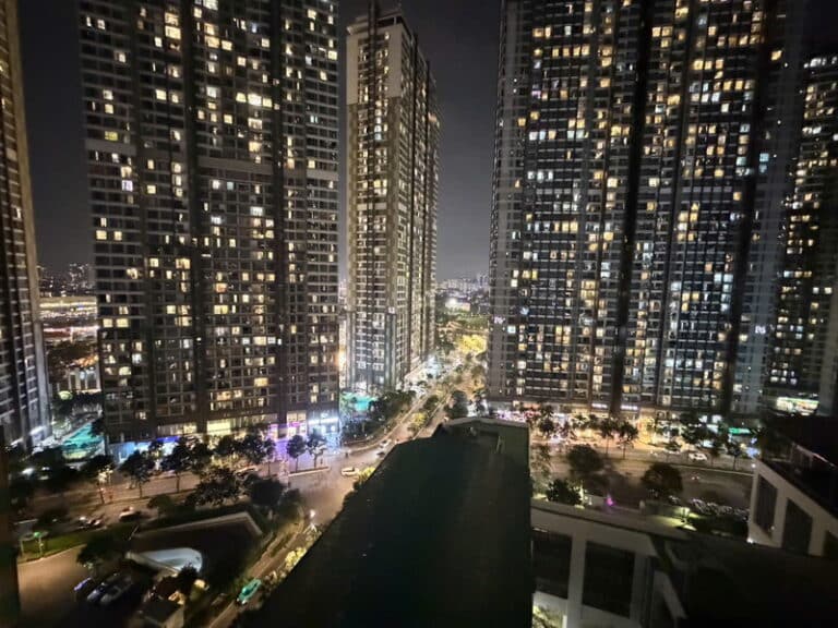 Cho thuê căn hộ Central 3 Vinhomes Central Park – 3PN view sông, giá tốt