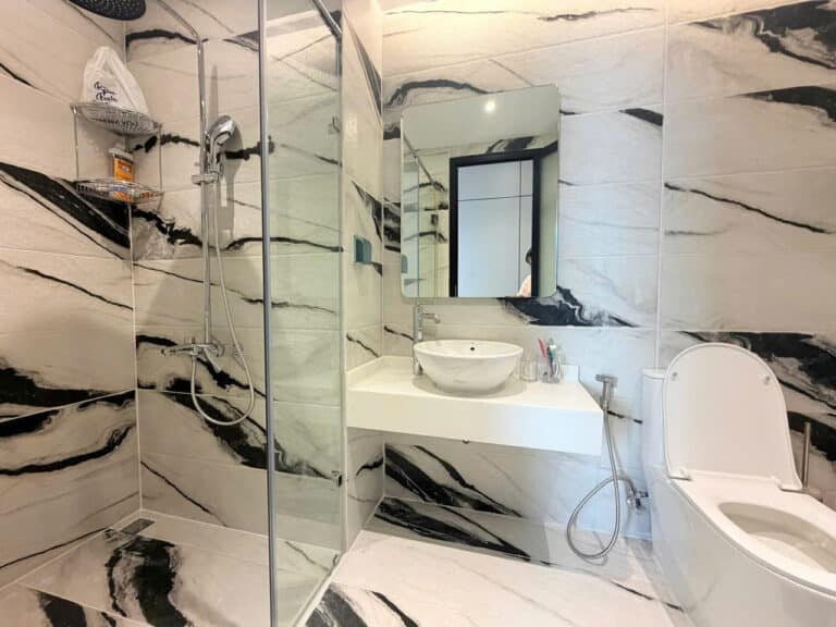 Cho thuê căn hộ 3PN Park 7 Vinhomes Central Park – Nội thất châu Âu, vào ở ngay