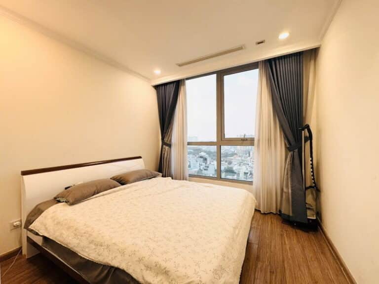 Bán căn hộ 3 phòng ngủ Landmark 5 Vinhomes – Tầng cao, Full Nội Thất