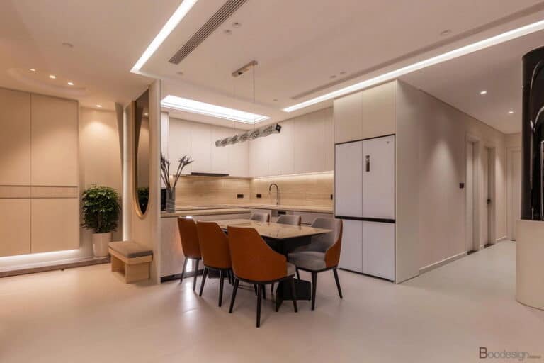 Cần bán căn hộ 4 phòng ngủ Park 6 Vinhomes Central Park nội thất đẹp giá tốt
