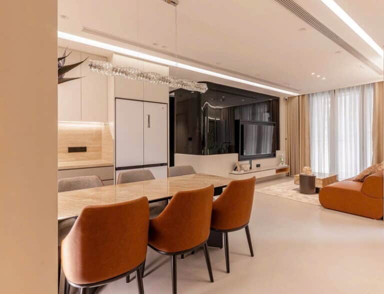 Cần bán căn hộ 4 phòng ngủ Park 6 Vinhomes Central Park nội thất đẹp giá tốt